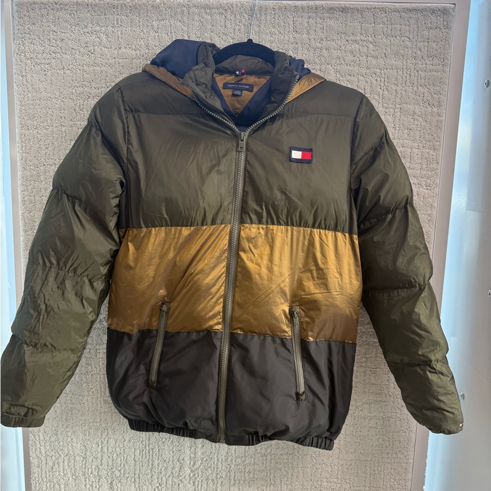 Tommy Hilfiger Boys L 10/12 Olive, Gold, and Black Puffer Jacket